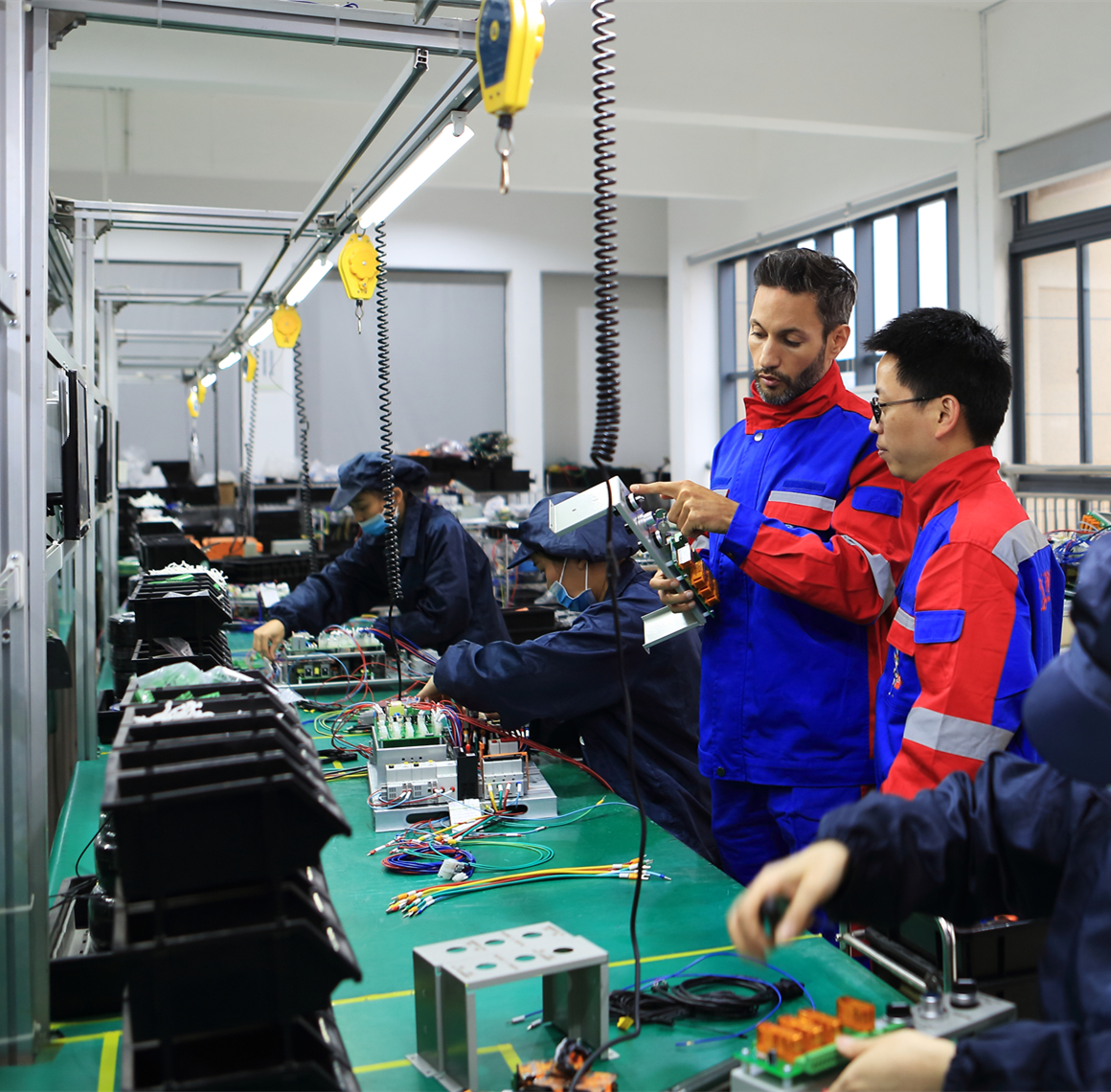 團(tuán)隊(duì)風(fēng)采2