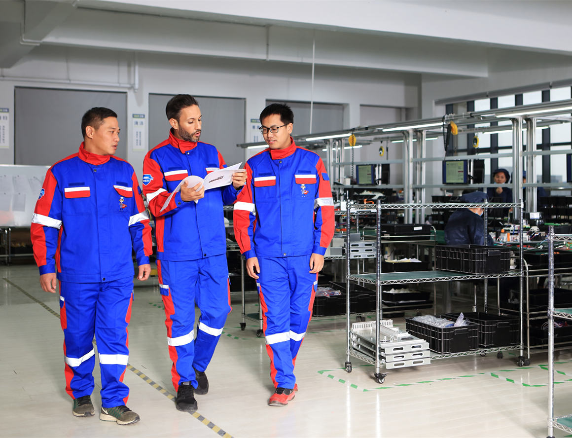 團(tuán)隊(duì)風(fēng)采2