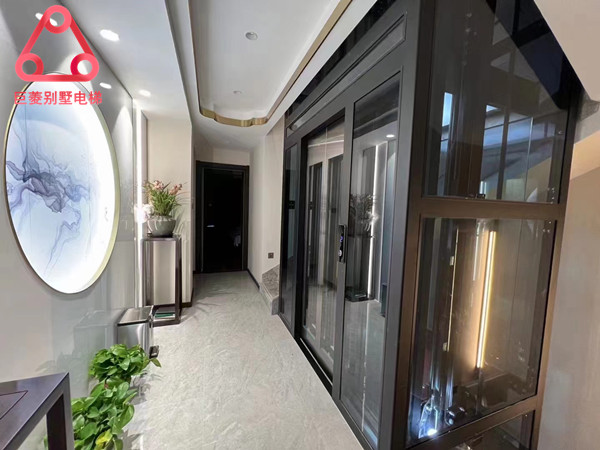 別墅觀光電梯好還是密封電梯好，兩者區(qū)別竟然這么大