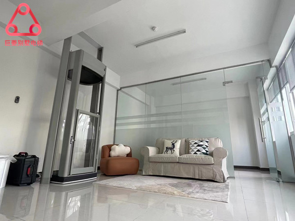 不用電梯井的新型電梯 不用電梯井的新型電梯